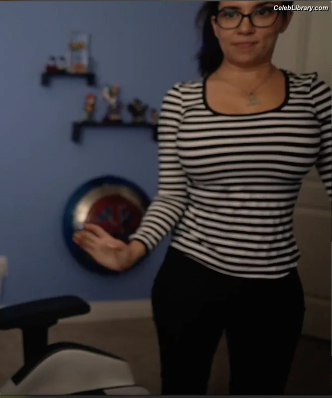 Trisha Hershberger photo 14 of 1447