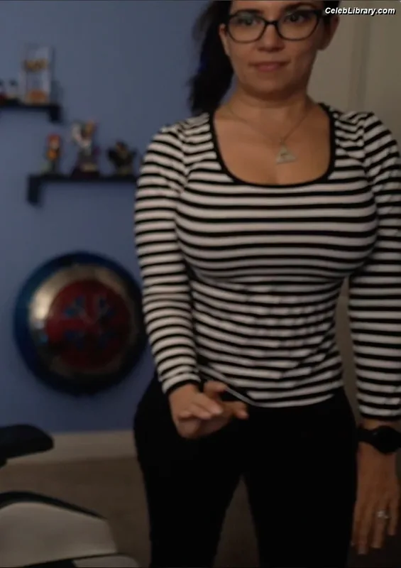 Trisha Hershberger photo 15 of 1447