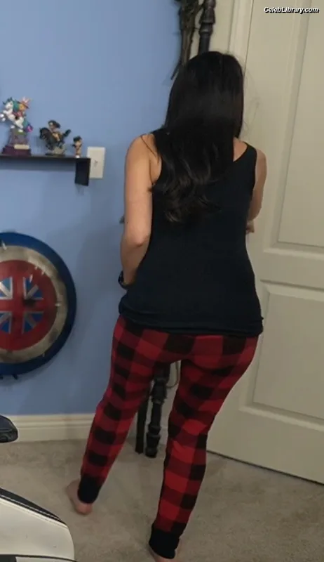 Trisha Hershberger photo 22 of 1447