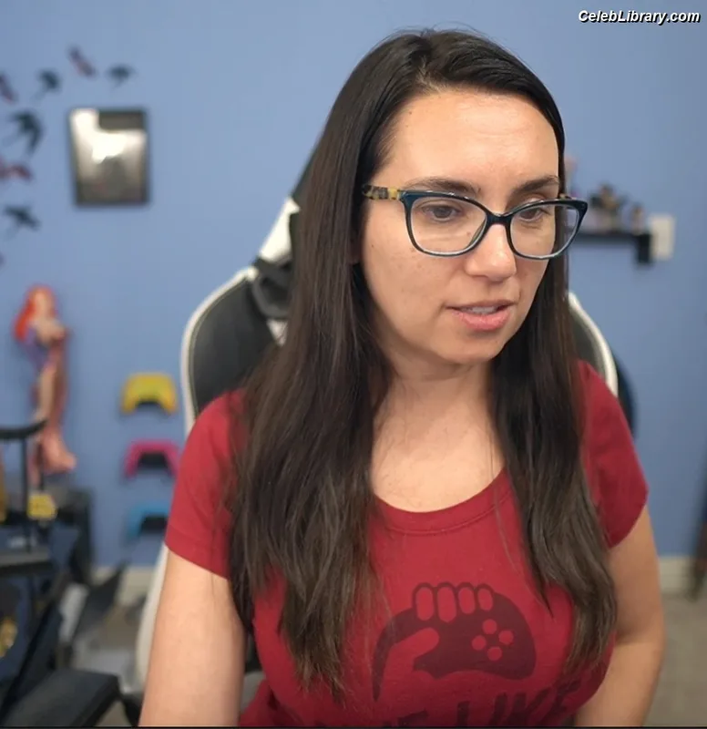 Trisha Hershberger photo 5 of 1447