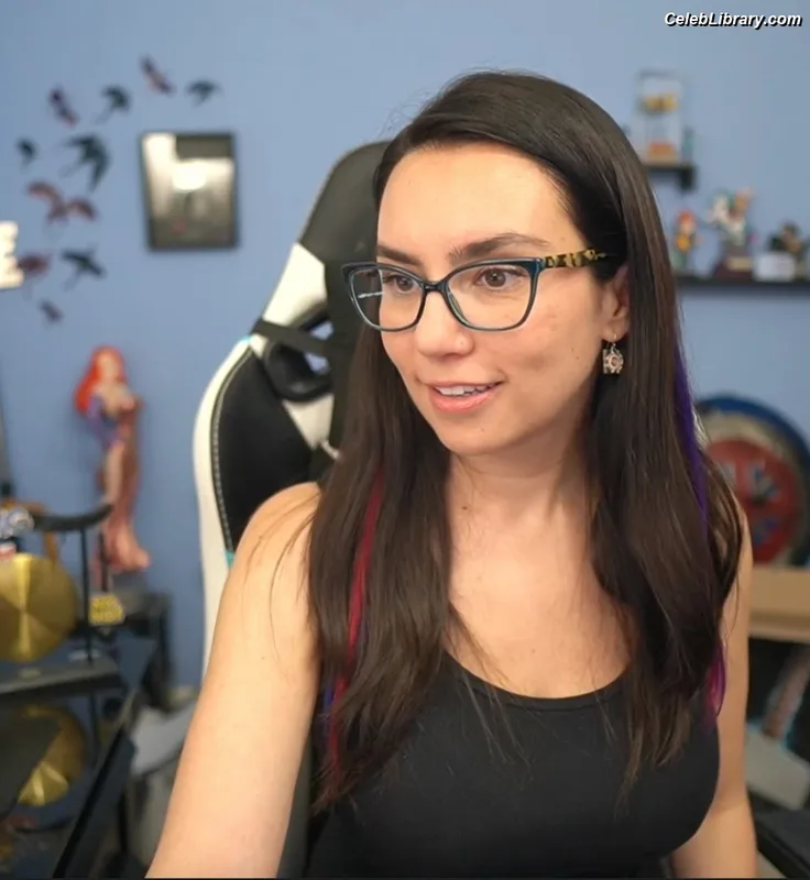 Trisha Hershberger photo 14 of 1447