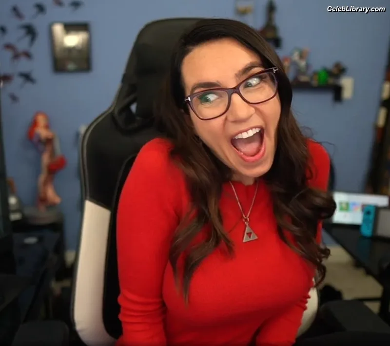 Trisha Hershberger photo 20 of 1447