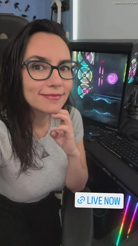 Trisha Hershberger photo 8 of 1447