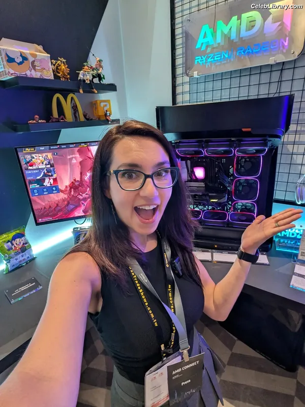 Trisha Hershberger photo 24 of 1447