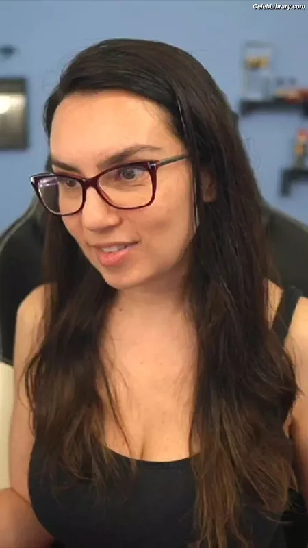 Trisha Hershberger photo 8 of 1447