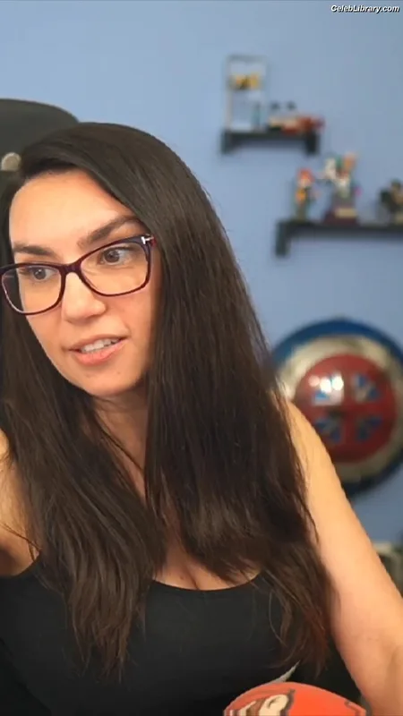 Trisha Hershberger photo 15 of 1447