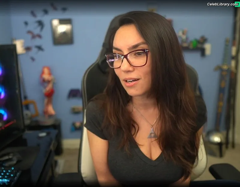 Trisha Hershberger photo 20 of 1447