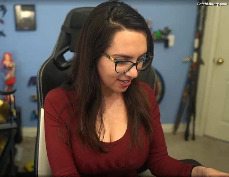 Trisha Hershberger photo 22 of 1447