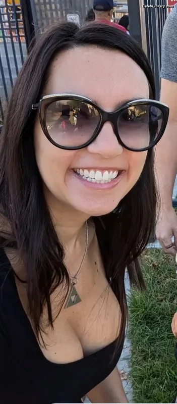 Trisha Hershberger photo 2 of 1447