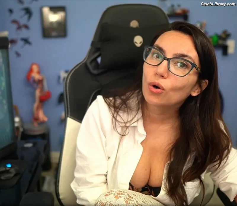 Trisha Hershberger photo 14 of 1447
