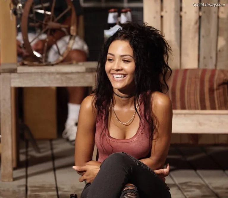 Tristin Mays photo 10 of 91