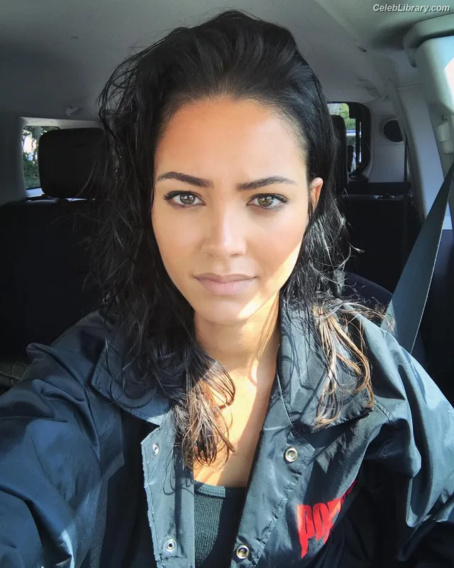 Tristin Mays photo 17 of 91