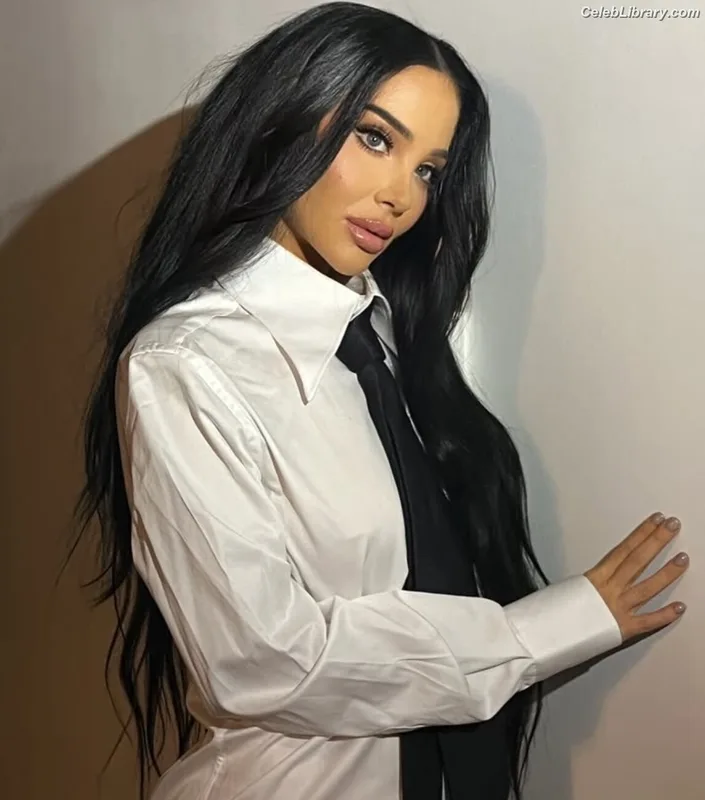 Tulisa Contostavlos photo 19 of 283