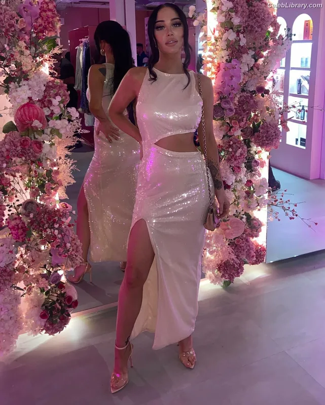 Tulisa Contostavlos photo 11 of 283