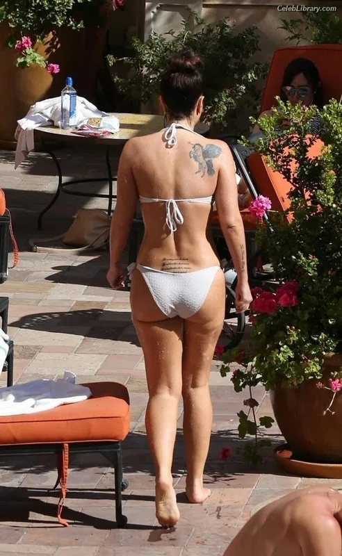 Tulisa Contostavlos photo 17 of 283