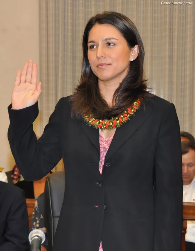 Tulsi Gabbard photo 10 of 94