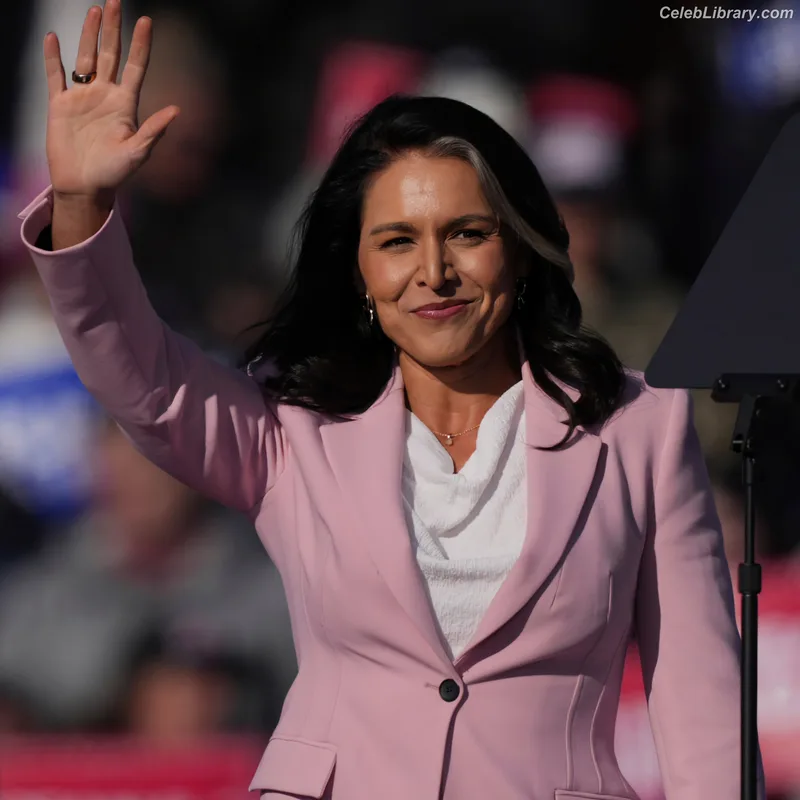 Tulsi Gabbard photo 13 of 94