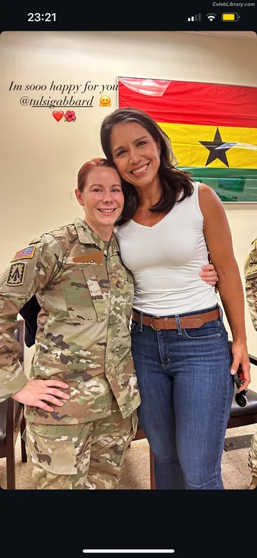 Tulsi Gabbard photo 6 of 94