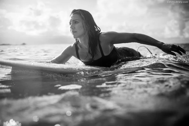 Tulsi Gabbard photo 4 of 94
