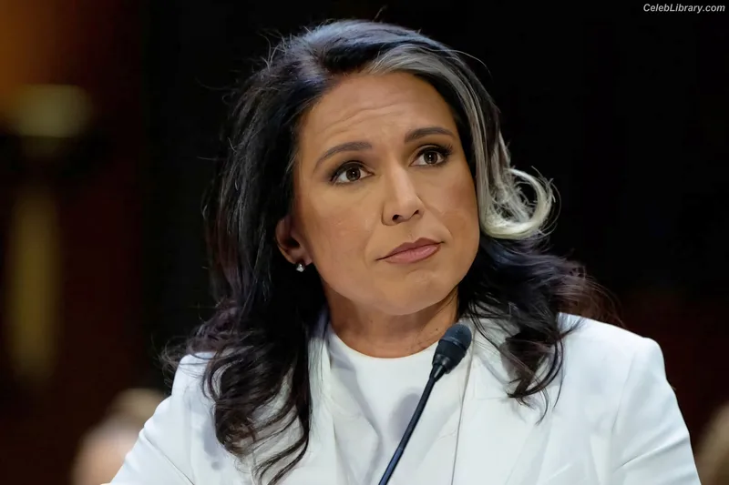 Tulsi Gabbard photo 15 of 94
