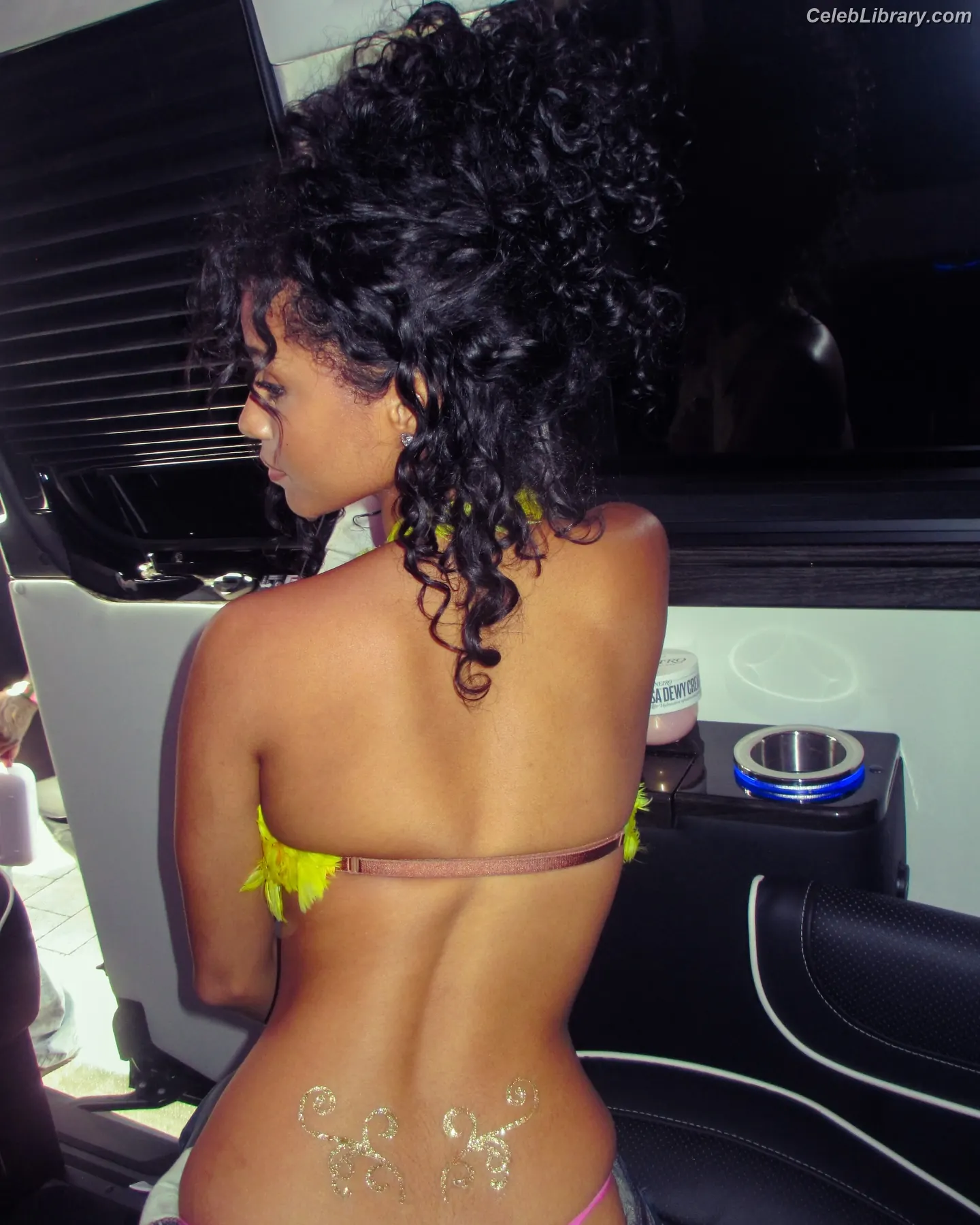 Tyla photo 22 of 1293