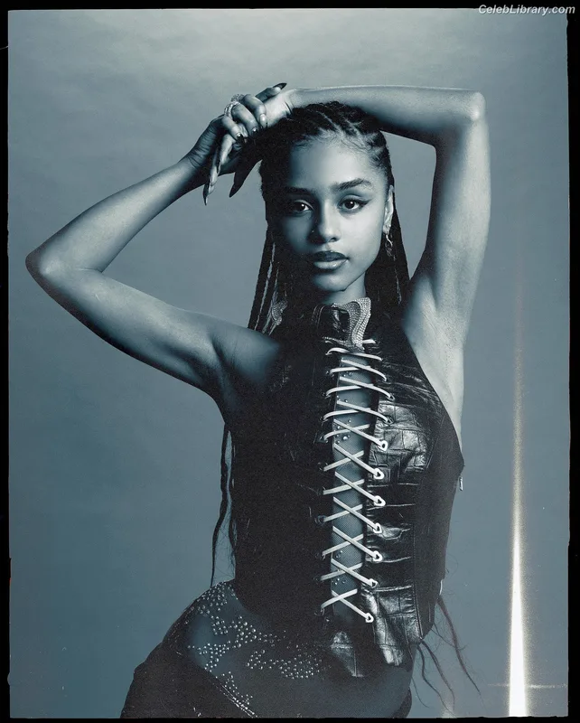 Tyla photo 6 of 1294