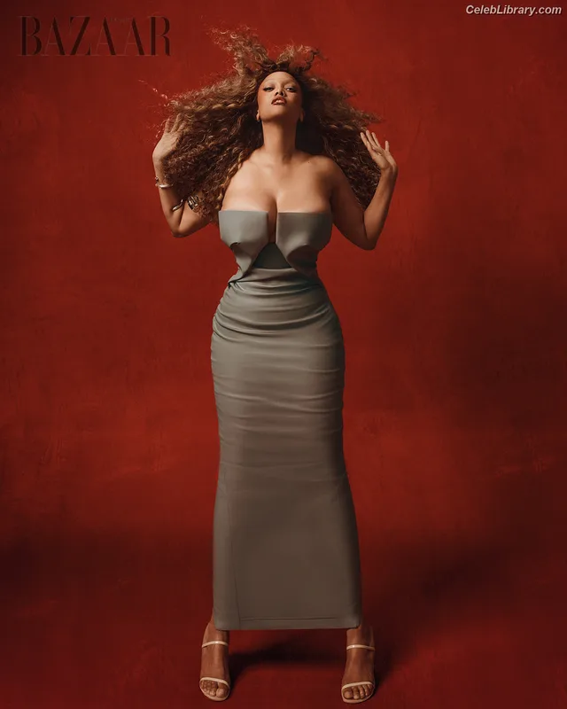 Tyra Banks photo 18 of 162