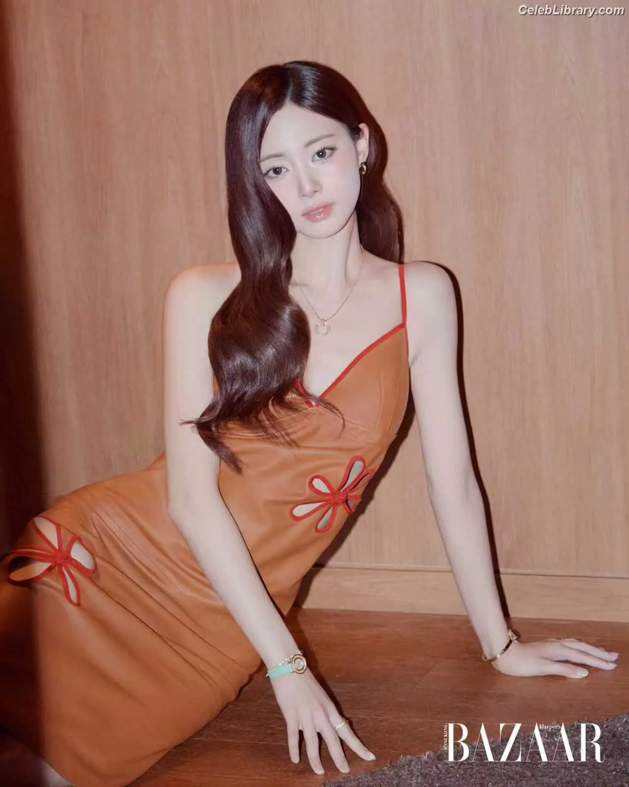 Tzuyu (Chiu Chú-jû) Twice photo 3 of 544