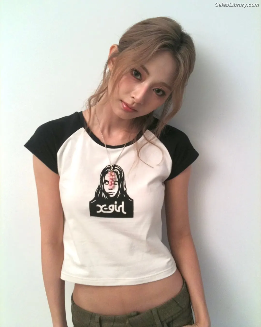 Tzuyu (Chiu Chú-jû) Twice photo 12 of 544