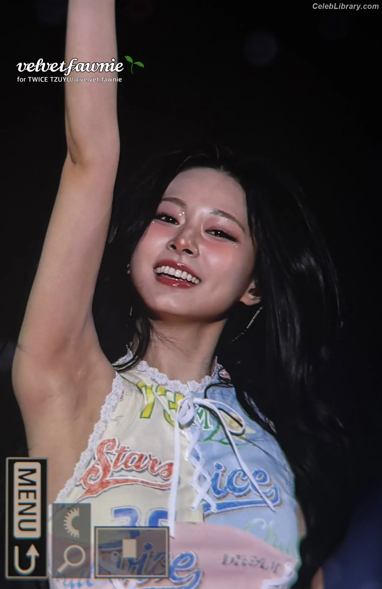 Tzuyu (Chiu Chú-jû) Twice photo 5 of 544