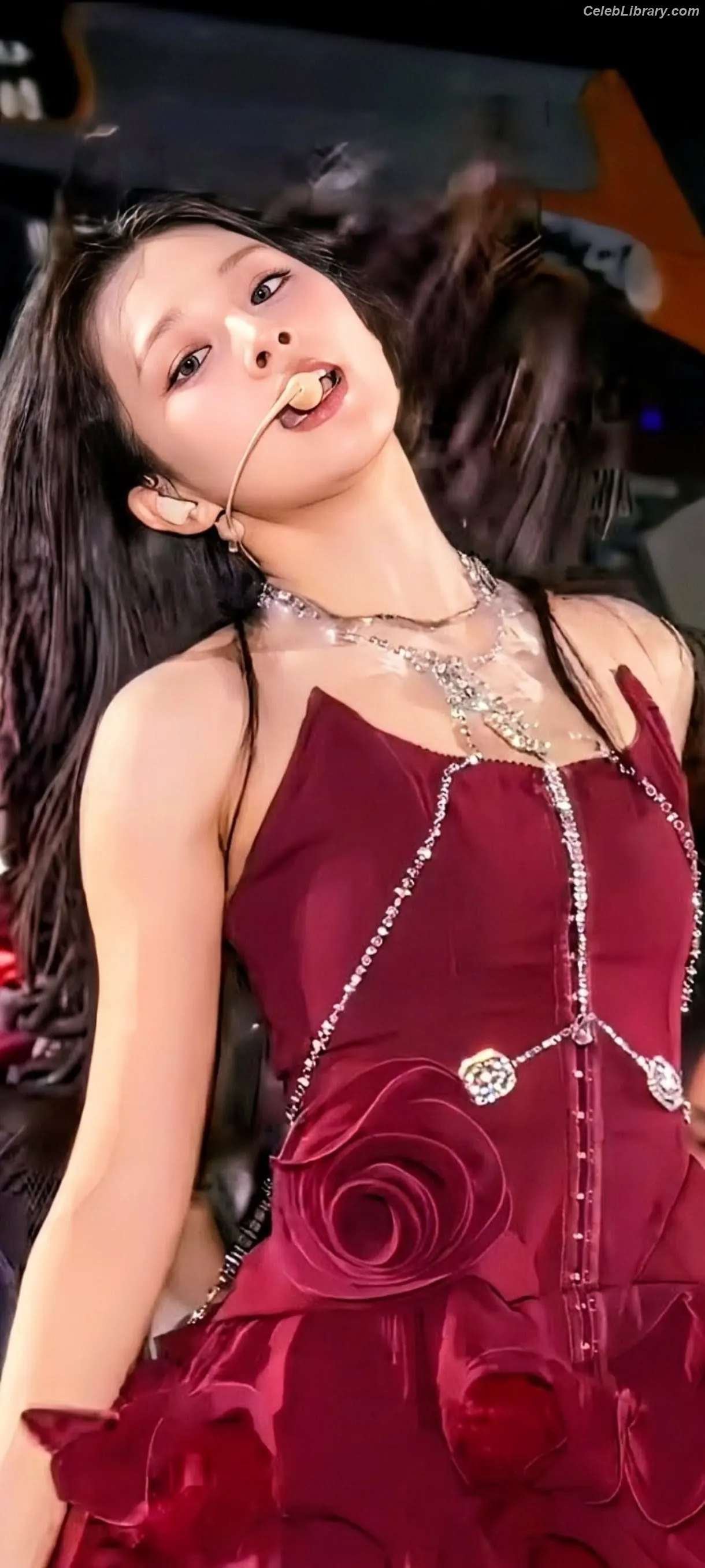 Tzuyu (Chiu Chú-jû) Twice photo 12 of 544