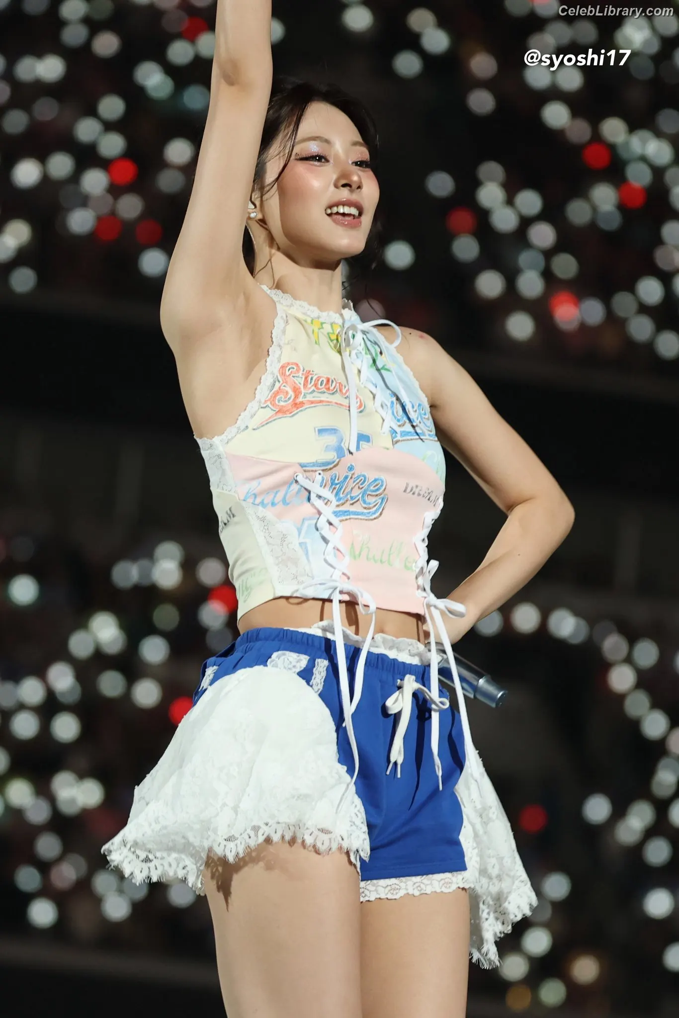Tzuyu (Chiu Chú-jû)  Twice photo 19 of 544