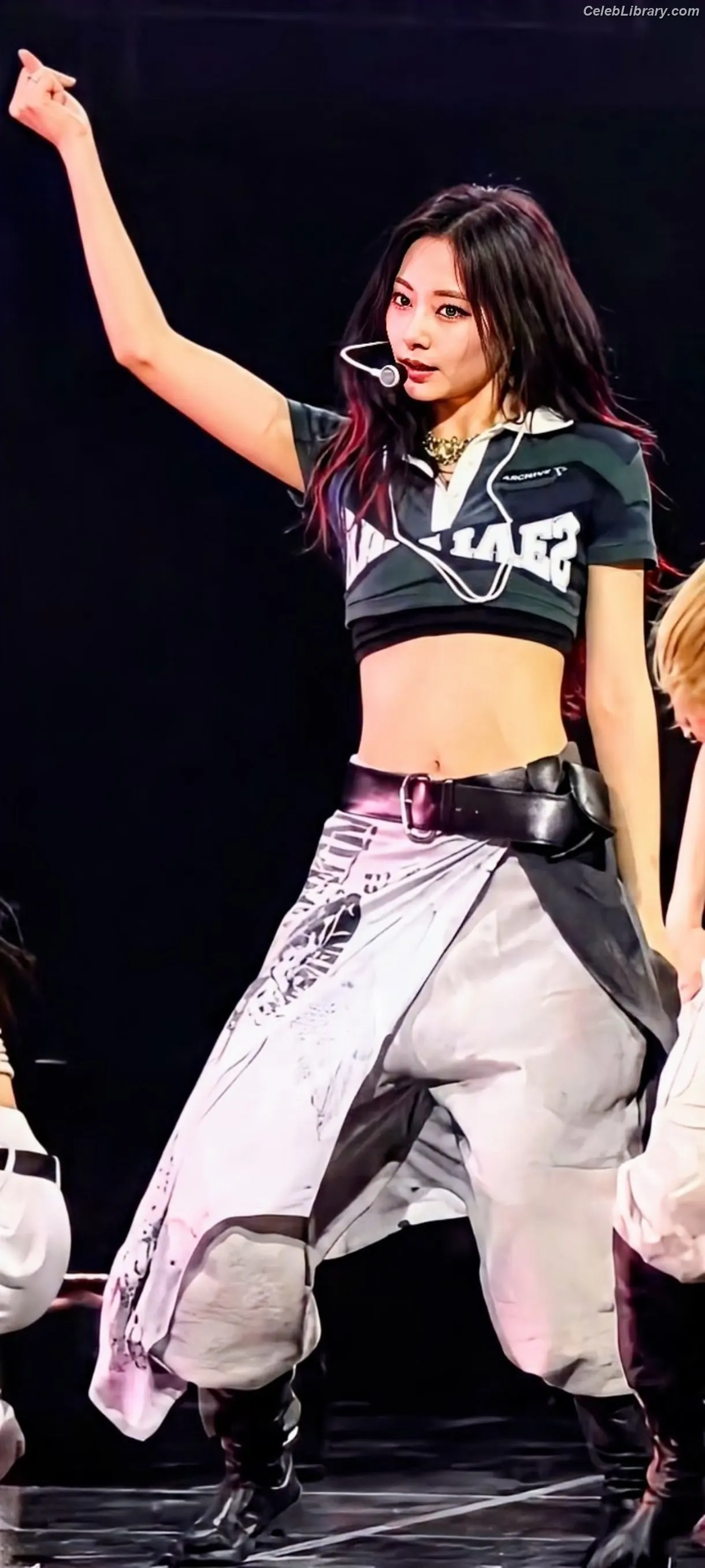 Tzuyu (Chiu Chú-jû)  Twice photo 17 of 544