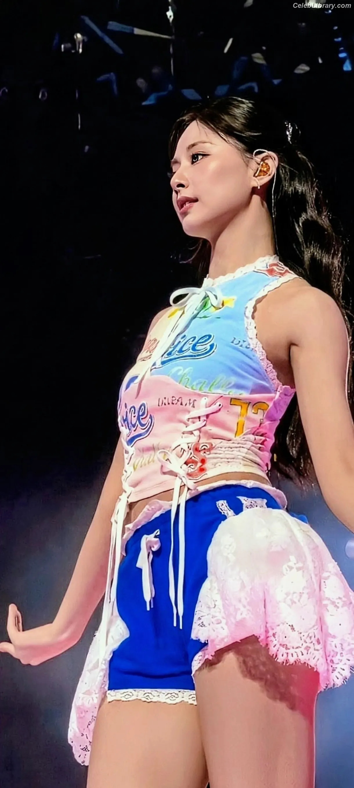 Tzuyu (Chiu Chú-jû)  Twice photo 22 of 544