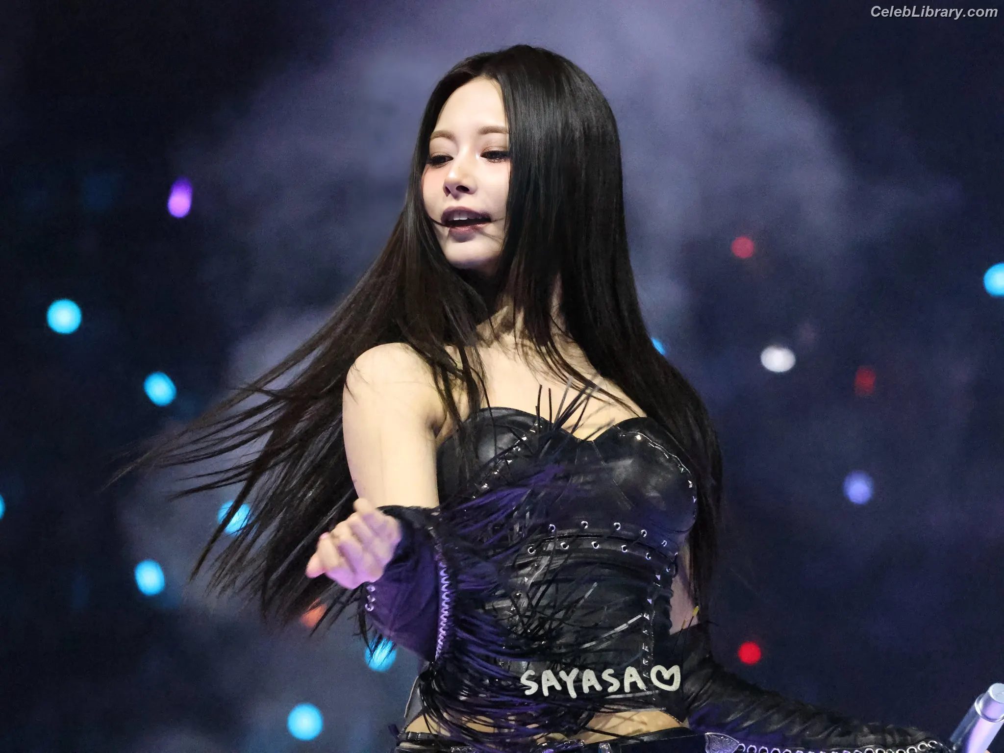 Tzuyu (Chiu Chú-jû) Twice photo 10 of 544