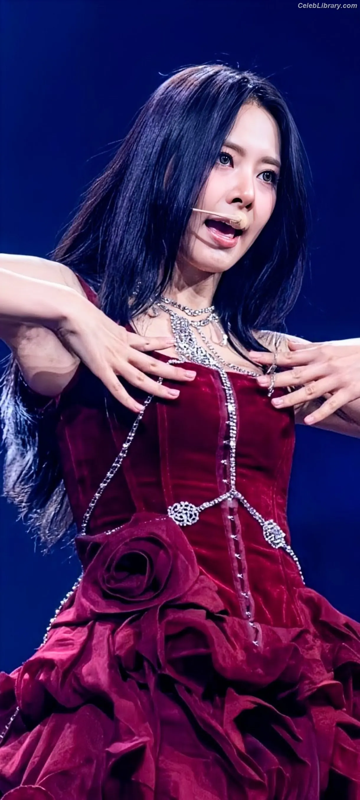Tzuyu (Chiu Chú-jû) Twice photo 14 of 544