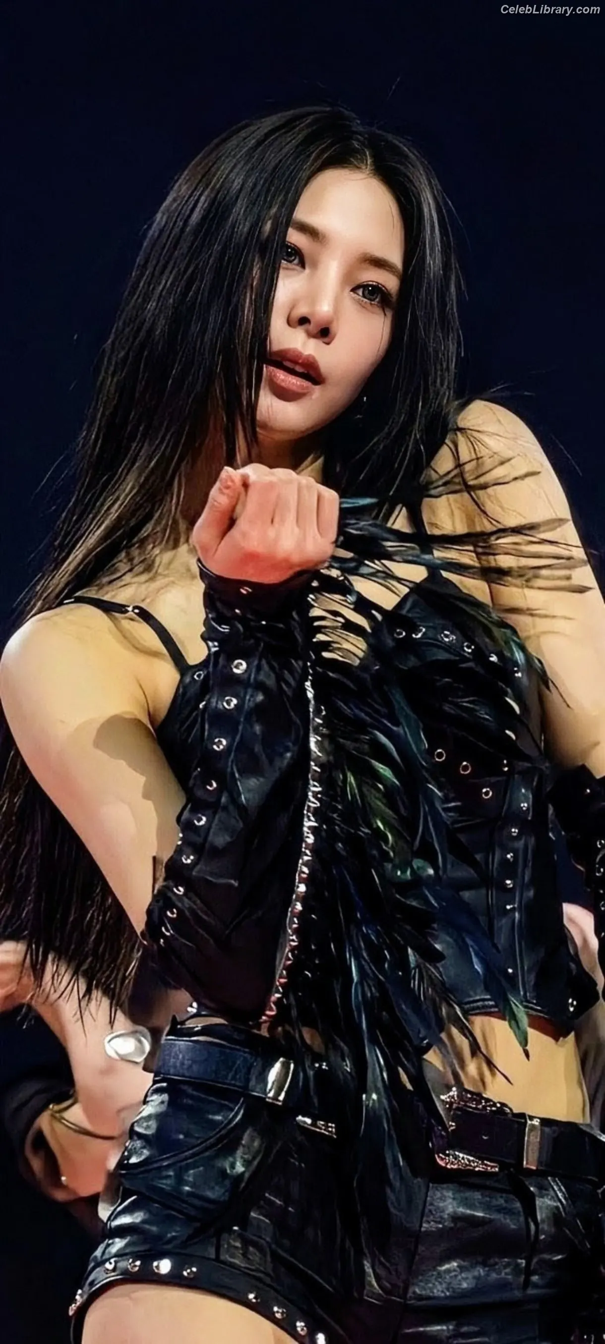 Tzuyu (Chiu Chú-jû) Twice photo 18 of 544
