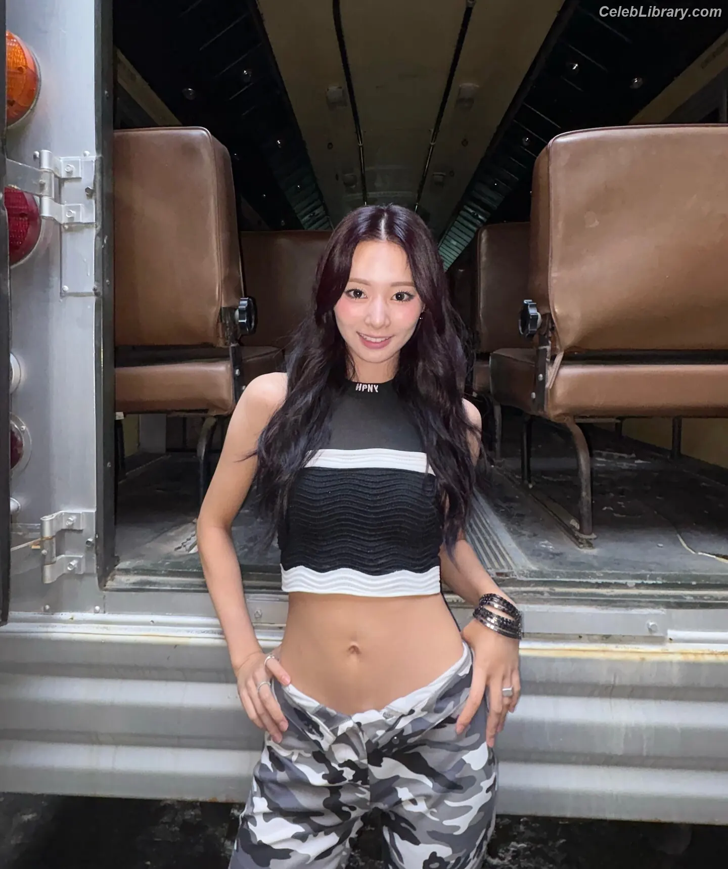 Tzuyu (Chiu Chú-jû)  Twice photo 20 of 544
