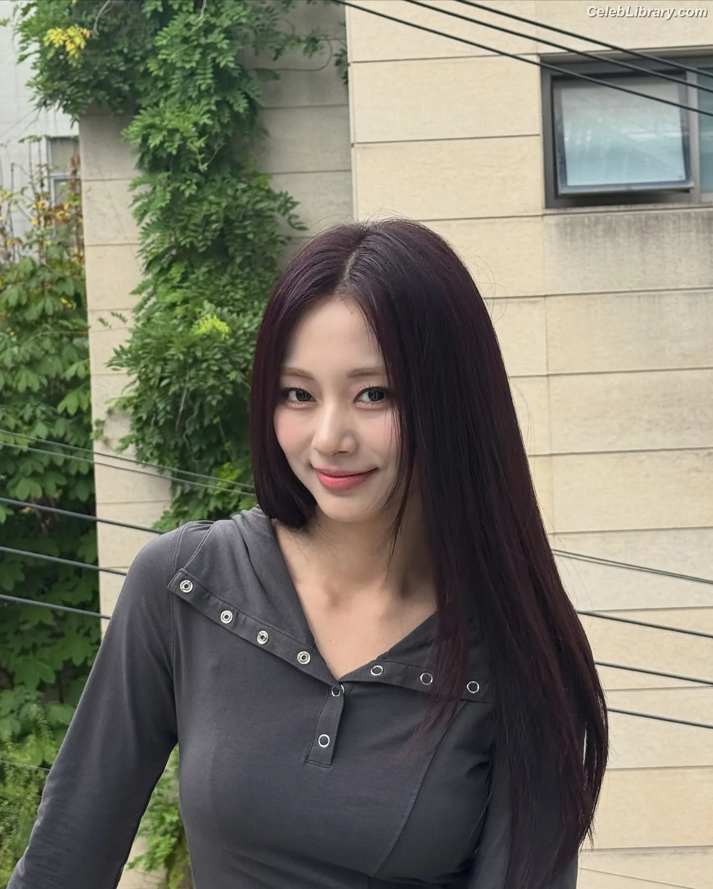 Tzuyu (Chiu Chú-jû) Twice photo 7 of 544
