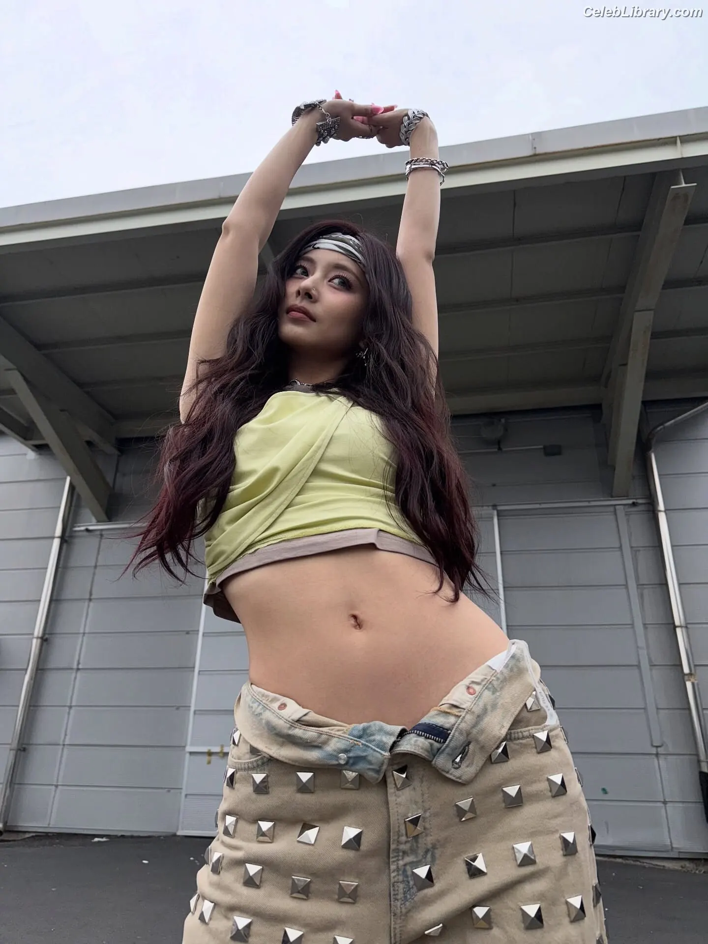 Tzuyu (Chiu Chú-jû)  Twice photo 5 of 544