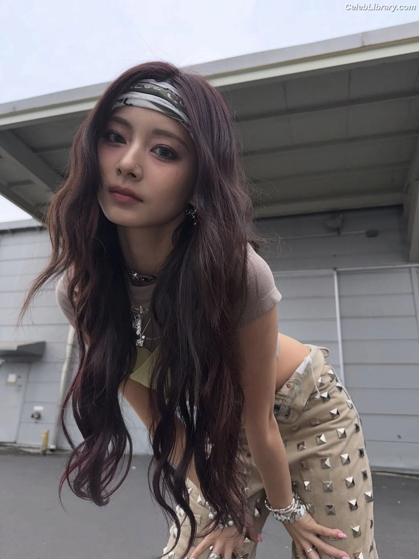 Tzuyu (Chiu Chú-jû)  Twice photo 10 of 544