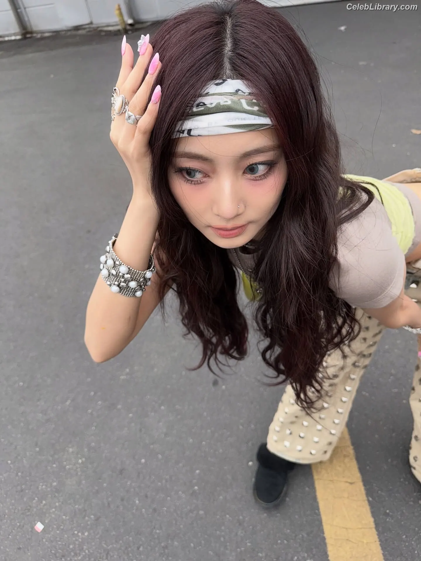 Tzuyu (Chiu Chú-jû)  Twice photo 14 of 544