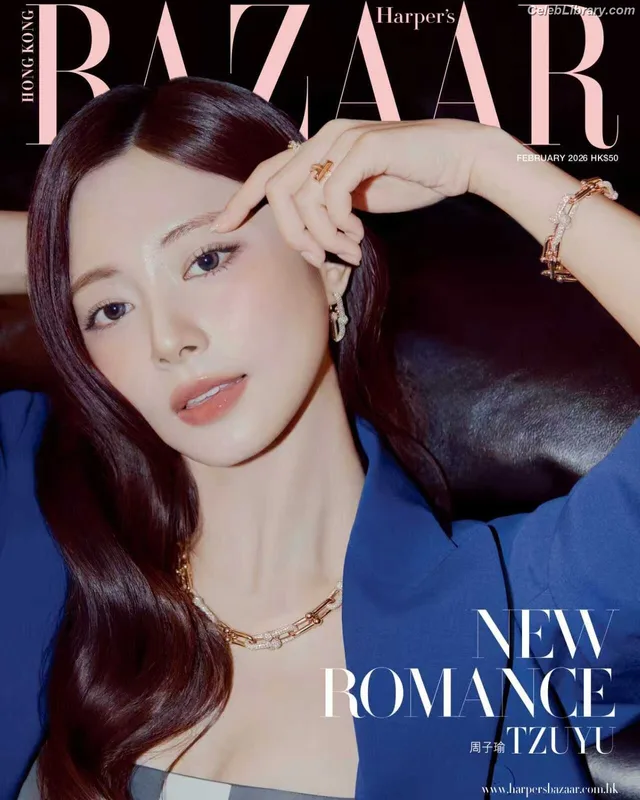 Tzuyu (Chiu Chú-jû) Twice photo 14 of 545