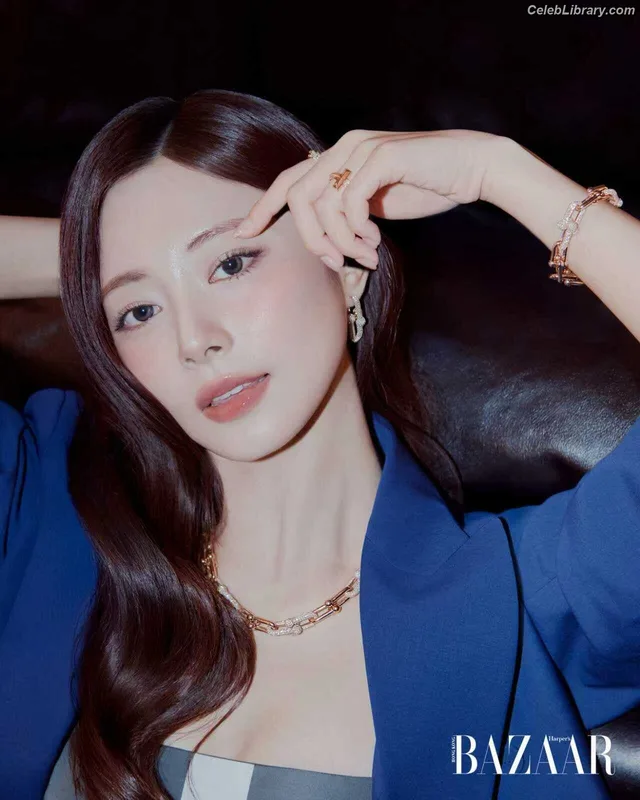 Tzuyu (Chiu Chú-jû)  Twice photo 22 of 545