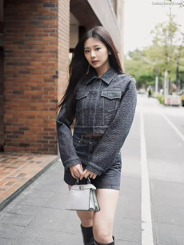 Tzuyu (Chiu Chú-jû) Twice photo 6 of 545