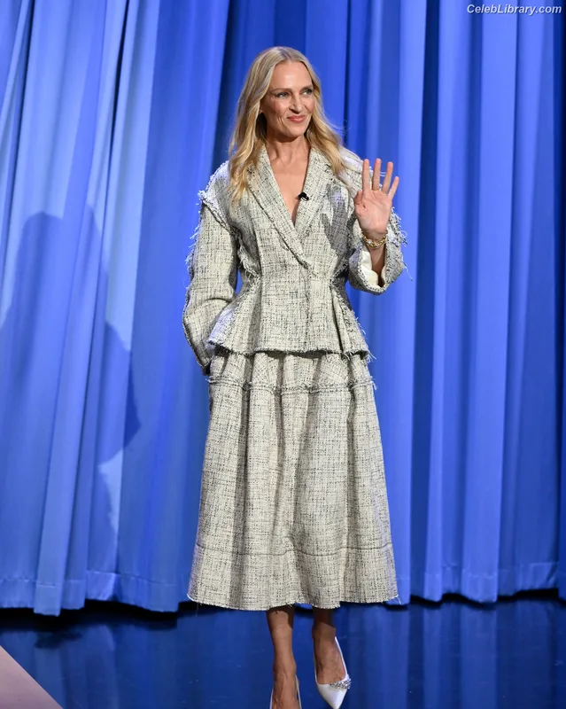 Uma Thurman photo 2 of 119