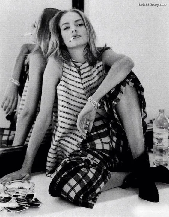 Uma Thurman photo 19 of 119