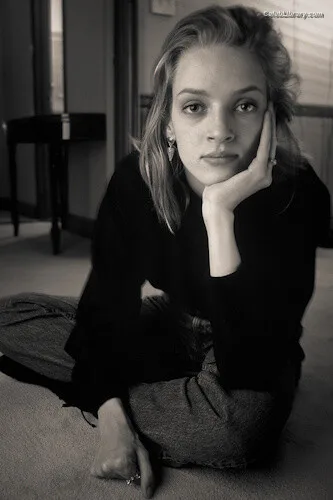Uma Thurman photo 2 of 119