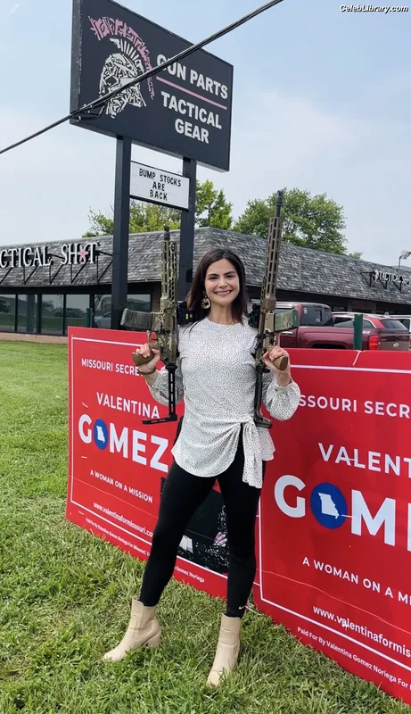 Valentina Gomez photo 6 of 55