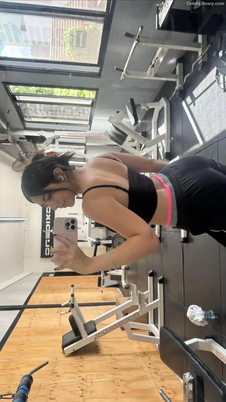 Valentina Kavata photo 12 of 236